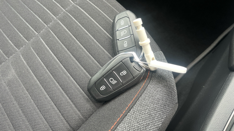 Peugeot 208 1.2 PureTech Active Premium 5dr Petrol Hatchback